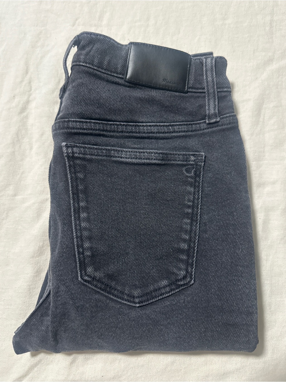 Madewell Washed Black Cropped Ankle Jeans